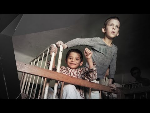 SOS ΠΑΙΔΙΑ. Συγκλονιστική συσχέτιση Ψυχολόγου των παιδιών της γενιάς της μάσκας και κοινωνικής αποστασιοποίησης με τα παιδιά στα ορφανοτροφεία του Τσαουσέσκου που…