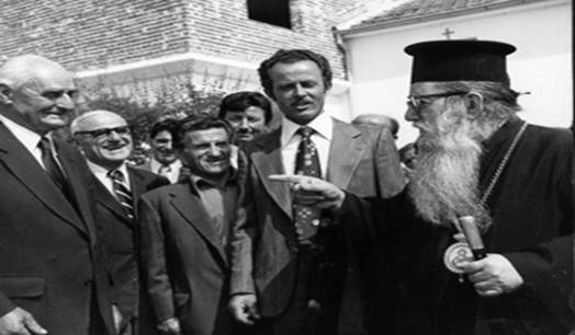 “Κάτι μεγάλο θα γίνει. Να μην είμεθα σαν τα ανόητα ζώα που βόσκουν ανύποπτα, αλλά με υψηλό το φρόνημα και γενναία την ψυχή να ατενίζουμε τα επερχόμενα”