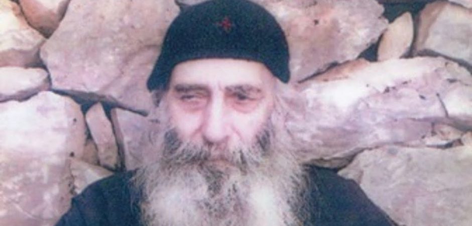 ΜΙΑ ΣΚΕΠΤΟΜΕΝΗ ΕΛΛΗΝΙΔΑ : ΣΥΜΒΟΥΛΕΣ ΑΠΟ ΤΟ ΓΕΡΟΝΤΑ ΒΑΣΙΛΕΙΟ ΚΑΥΣΟΚΑΛΥΒΙΤΗ ΓΙΑ ΠΡΟΜΗΘΕΙΕΣ ΚΑΙ ΣΥΝΤΗΡΗΣΗ ΤΡΟΦΙΜΩΝ ΓΙΑ ΤΗΝ ΩΡΑ ΤΩΝ ΔΕΙΝΩΝ.