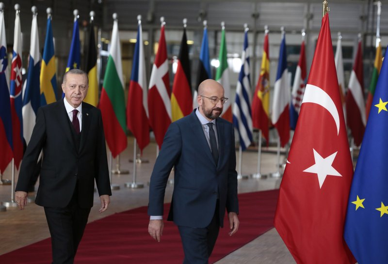 Όχι μόνο δεν επέβαλε κυρώσεις η Ε.Ε. στην Τουρκία, της έδωσε και bonus δισεκατομμύρια ευρώ