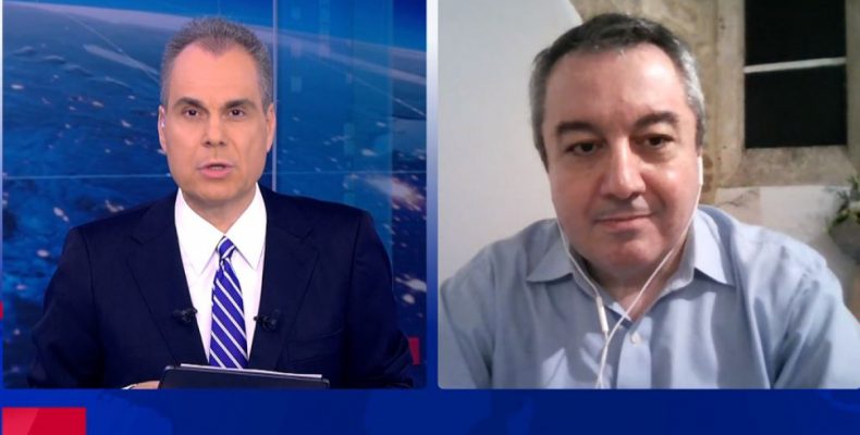 Ο Ηλίας Μόσιαλος στον ΣΚΑΪ (vid.) για το εμβόλιο και τις μεταλλάξεις του κορονοϊού