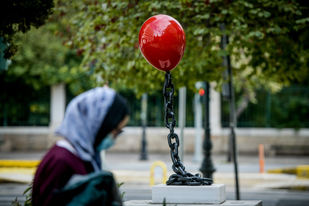 «Ανοίξτε την Ελλάδα άμεσα, είστε ο ορισμός της αποτυχίας» – Σκάει σαν «βόμβα» η αλήθεια, vid