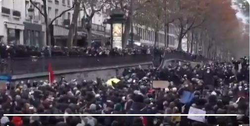 Βράζει το Παρίσι και όλη η Ευρώπη. Μια ακόμη διαδήλωση κατά του νόμου καθολικής ασφάλειας.142 συλλήψεις