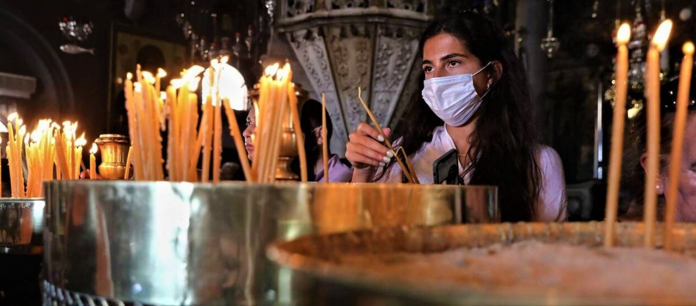 Ιερή οργή για το κλείσιμο των εκκλησιών: «Δεν θα πειθαρχήσουμε – Ας έρθουν να μας συλλάβουν» λένε οι ιεράρχες