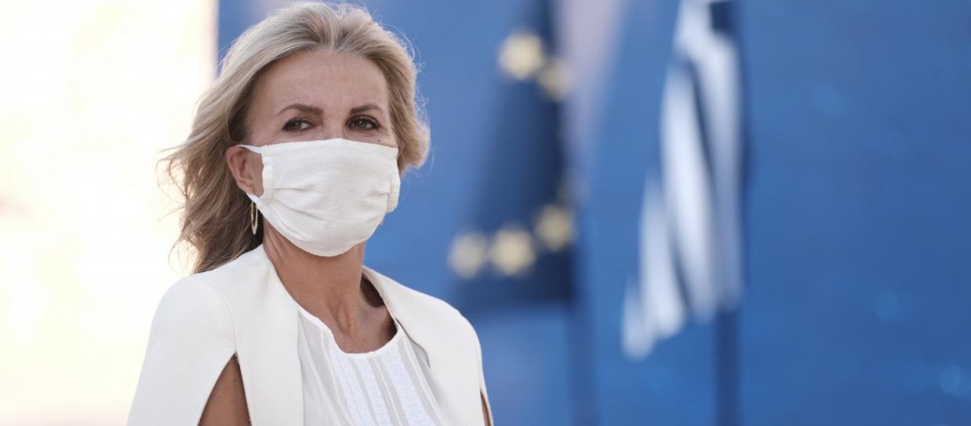 Αμηχανία στη ΝΔ μετά τη νέα γκάφα του Μαξίμου & το ταξίδι της Μ.Μητσοτάκη στην Καλαμάτα για συνάντηση με τον οίκο Dior