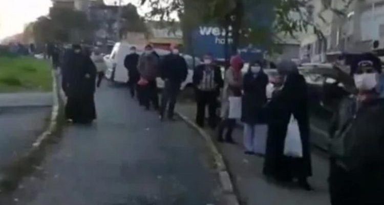 “Ισχυρή Τουρκία”: Ουρές για μια φρατζόλα φτηνού ψωμιού της 1 λίρας! (vid.)