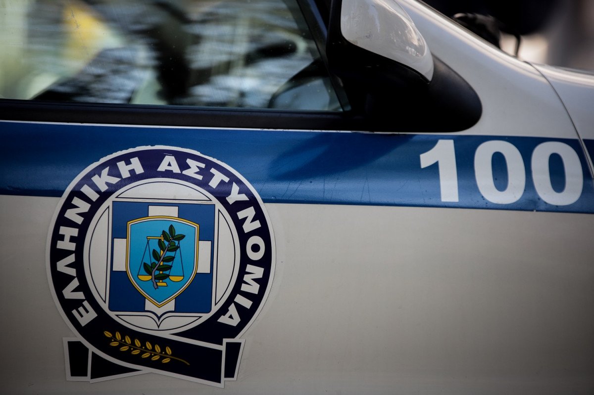 Κέρκυρα: 55χρονος έριξε «μπουνιά» σε αστυνομικό επειδή του είπε να φορέσει μάσκα