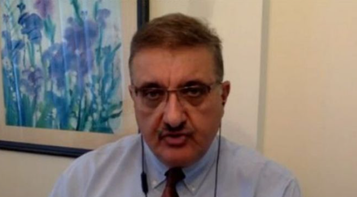 Θετικός στον κορωνοϊό ο Θ. Εξαδάκτυλος – Είχε εμβολιαστεί κατά του κορωνοϊού!