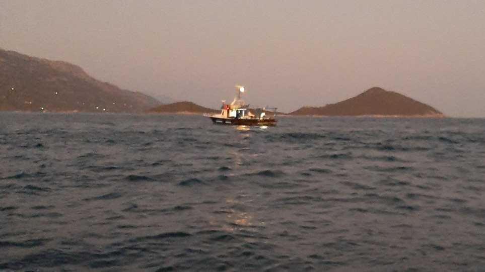 ΙΩΑΝΝΗΣ ΚΑΛΑΚΟΣ : ΑΠΑΝΤΗΣΗ ΤΩΝ ΕΛΛΗΝΩΝ ΑΛΙΕΩΝ ΣΤΟΥΣ ΘΡΑΣΕΙΣ ΤΟΥΡΚΟΥΣ ΤΟΥ ΛΙΜΕΝΙΚΟΥ ΠΟΥ ΠΡΟΚΑΛΟΥΝ