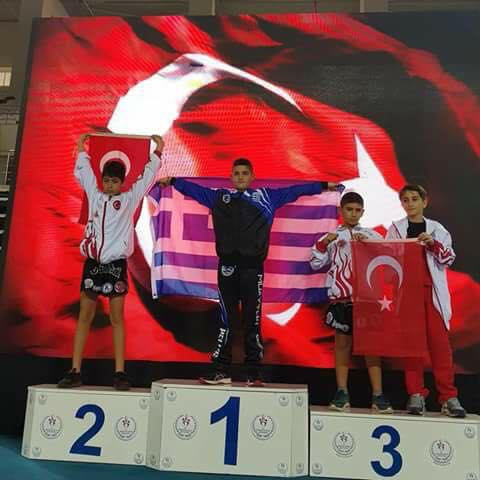 Δημήτρης Αλεξίου, όπως λέμε … Μιχάλης Ζαμπίδης