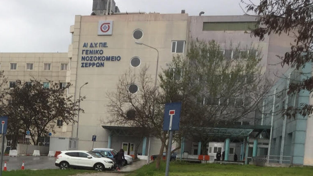 Καταγγελία «ΒΟΜΒΑ»: Όρισαν ορθοπεδικό για υπεύθυνο εμβολιασμών – Αρνήθηκε και τον απειλούν με απόλυση, vid