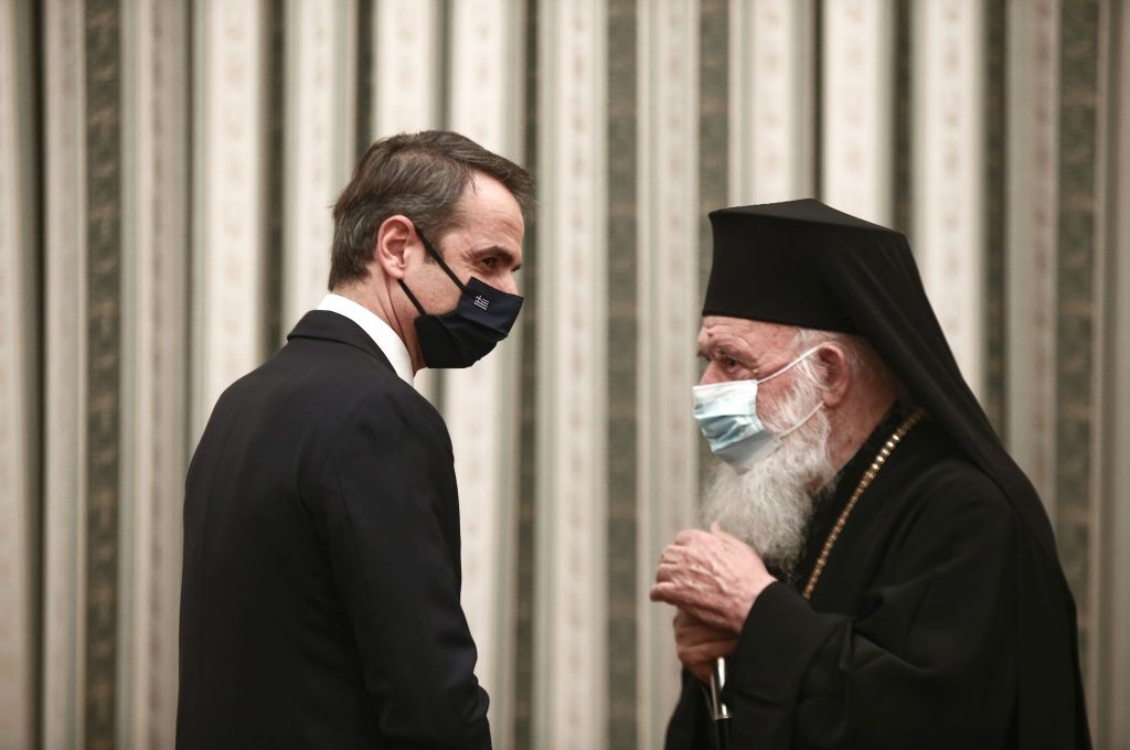 Ν. ΔΑΠΕΡΓΟΛΑΣ, ΠΟΙΟ «ΙΕΡΟ ΑΝΤΑΡΤΙΚΟ»;