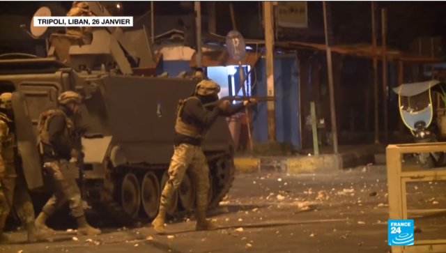 Αντι-lockdown Χάος στο Λίβανο για 3η συνεχόμενη μέρα.150 τραυματίες σε 3 μέρες 82 μόνο την Τετάρτη.