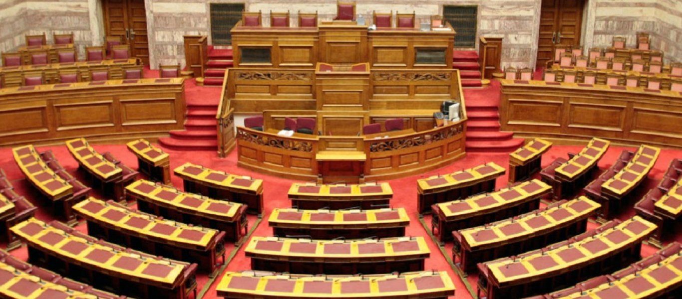 «Μαστίγιο» από σύσσωμη την αντιπολίτευση για τη νέα καραντίνα: «Παλινωδίες του Μητσοτάκη – Πρωτοφανής ‘Χριστιανοφοβία’»