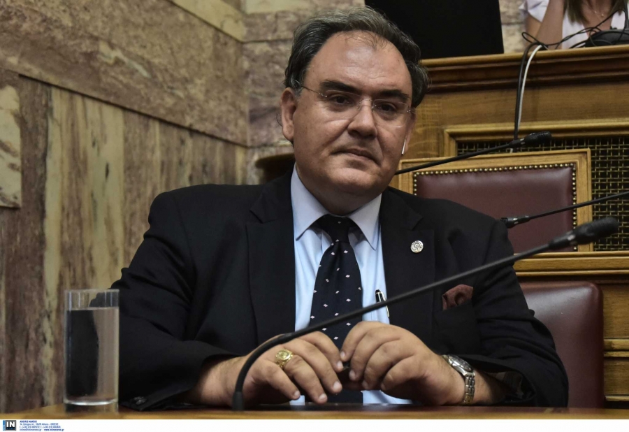 Σαρηγιάννης: Αυστηρό lockdown τώρα, αλλιώς 6.000 με 10.000 κρούσματα την ημέρα