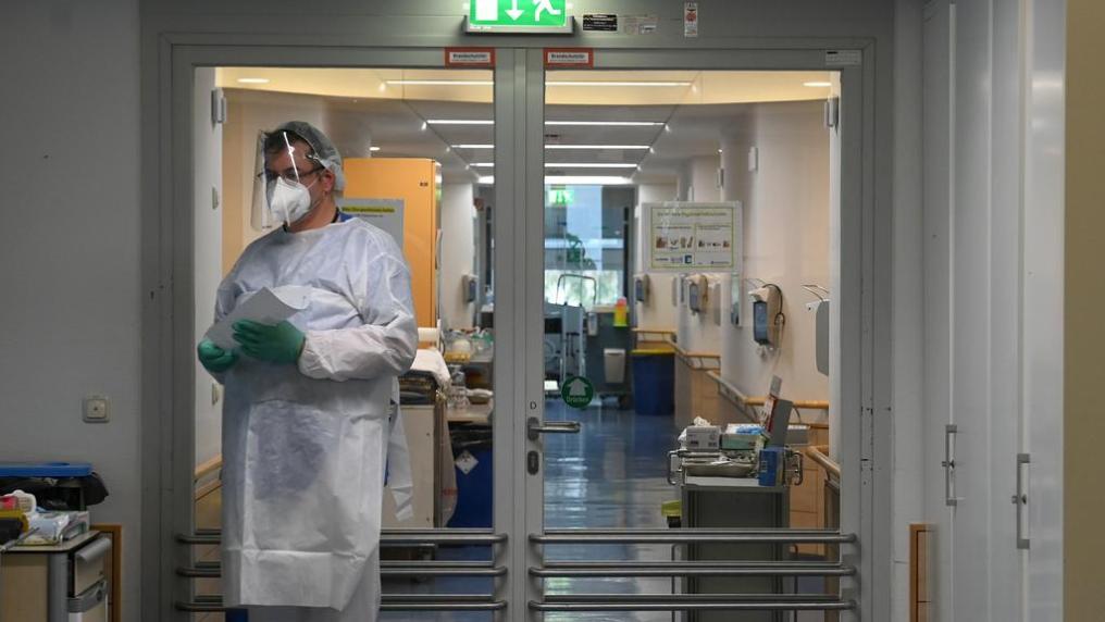ΔΙΑΡΚΕΣ ΕΓΚΛΗΜΑ: Περίπου 100.000 καρκίνοι δεν εντοπίστηκαν το 2020 μόνο στη Γαλλία λόγω της υγειονομικοπολιτικής διαχείρισης του Covid19. Στην Ελλάδα πόσοι;;