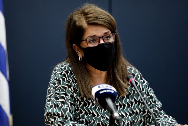 «ΜΟΝΟ διαταραγμένοι μπορούν να προτείνουν τη διπλή μάσκα…»