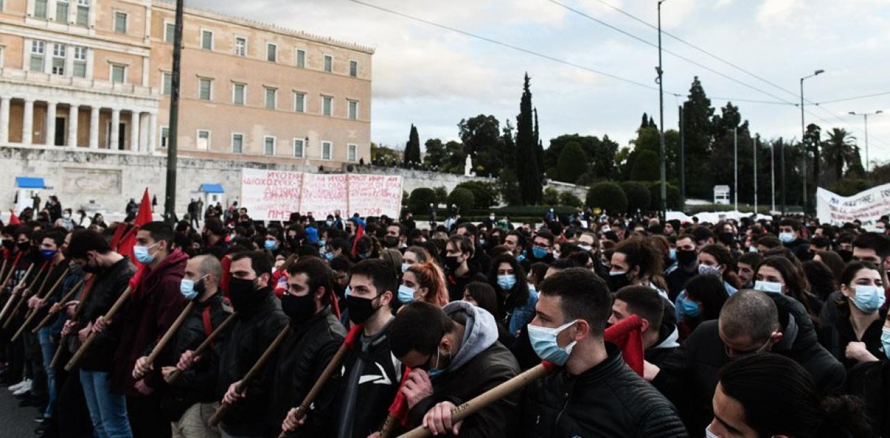 Δημήτρης Νατσιός : Οι αετοί και οι σαύρες
