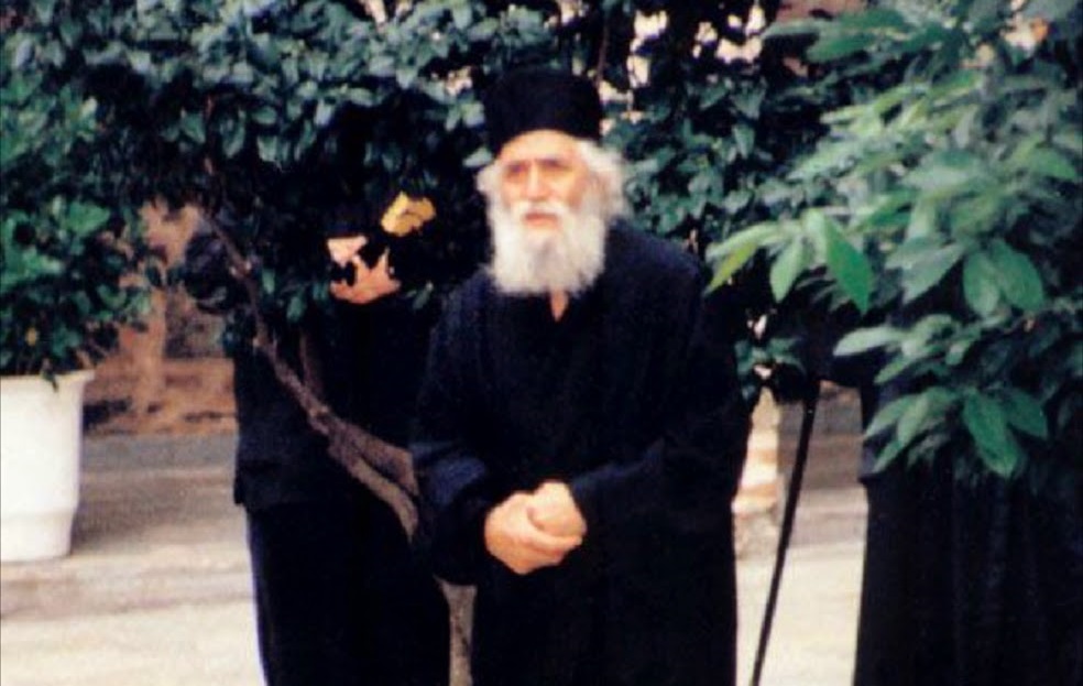 ΗΛΙΑΣ Δ. ΚΑΛΛΙΩΡΑΣ – Γέροντα, σ’ αυτά τα δύσκολα χρόνια θα επέµβει ο Χριστός;