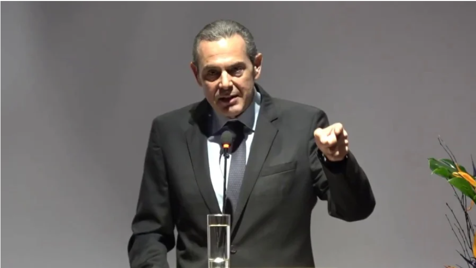 Ανάρτηση «μπουρλότο» Καμμένου (για την επιτροπή ΛΟΑΤΚΙ;)