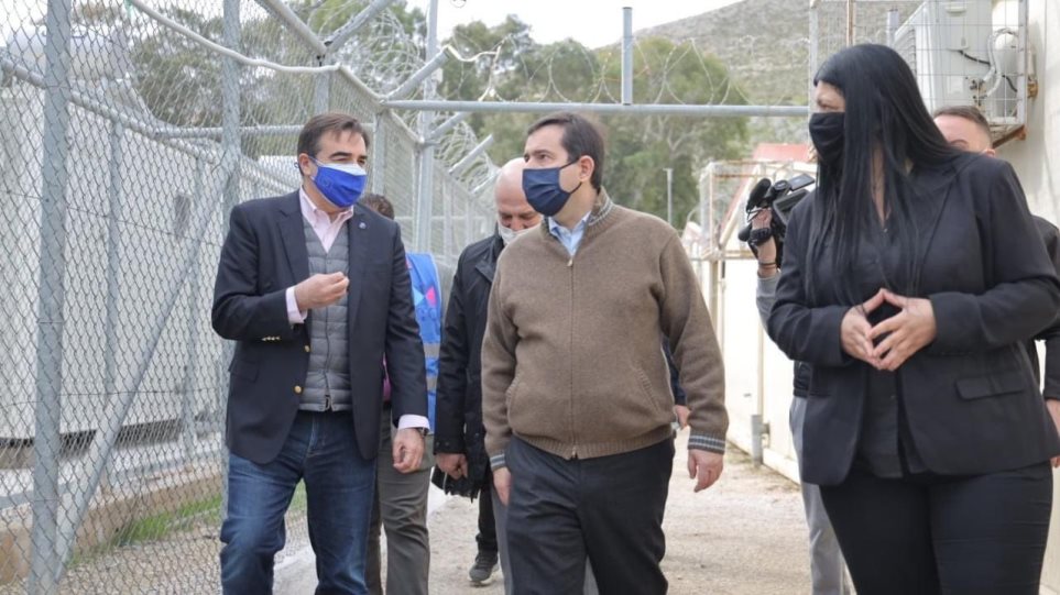 Η ΠΑΡΑΔΟΣΗ ΤΗΣ ΛΕΡΟΥ