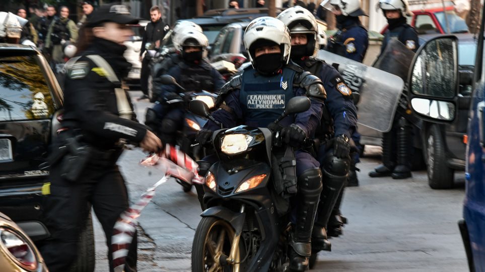ΠΟΠΗ ΖΩΗ : ΑΣΤΥΝΟΜΟΚΡΑΤΙΑ – ΑΣΤΥΝΟΜΙΚΗ ΑΥΘΑΙΡΕΣΙΑ – ΚΟΙΝΟΒΟΥΛΕΥΤΙΚΗ ΧΟΥΝΤΑ