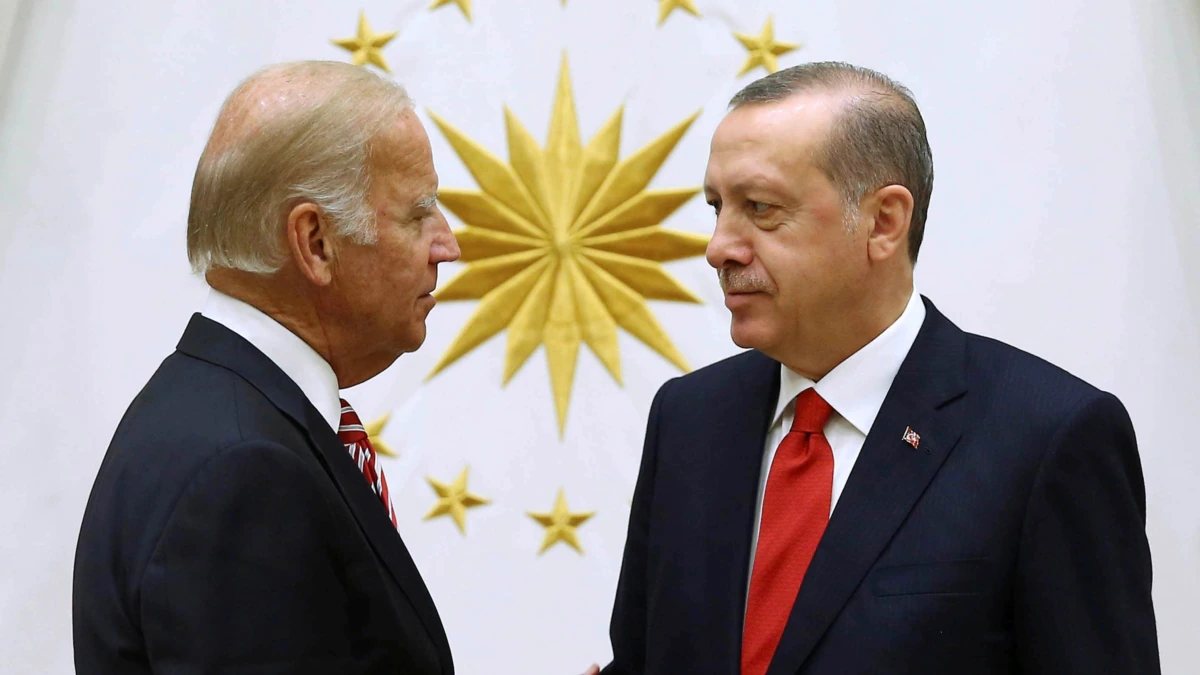 Προσδεθείτε – Οι Ρώσοι πανηγυρίζουν: “Ο Ερντογάν ανήκει στην Ανατολή”- Σπεύδει Αγκυρα ο Κινέζος ΥΠΕΞ αμέσως μετά την συμφωνία με Σ. Λαβρόφ!