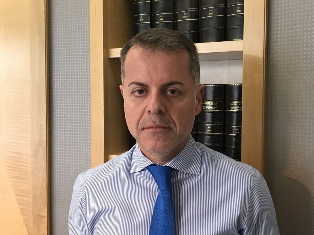 Μπορεί ο εργοδότης να υποχρεώσει τους εργαζόμενους να εμβολιαστούν κατά του Covid-19;