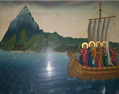 Γνωρίζετε ότι η Παναγία τα βράδια γυρνά στα Μοναστήρια, σε Σκήτες, Κελιά και βλέπει τι κάνουν οι Μοναχοί;