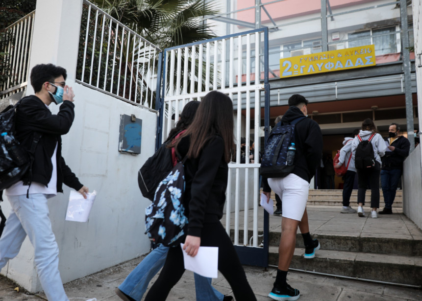 Οι αριθμοί δείχνουν πως κοροϊδεύουν τους Έλληνες! Γιατί επείγουν τα εμβόλια για τα παιδιά; (vid)