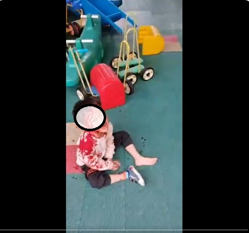 +18 Μπέσλαν στην Κίνα.Σφαγή σε νηπιαγωγείο.16 νήπια και 2 δάσκαλοι τραυματίστηκαν από τρομοκράτη με μαχαίρι.Τουρκόφωνος Ουιγούρος ο τρομοκράτης;