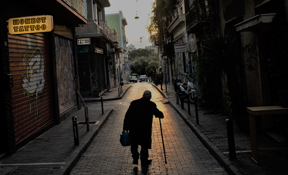 Κωνσταντῖνος Βουγᾶς, Δρ Μοριακῆς Βιολογίας : Τό lockdown αὐξάνει τούς θανάτους, δέν τούς μειώνει!