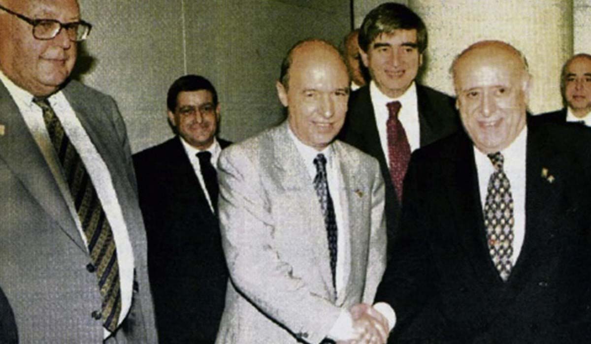 ΑΠΟΣΤΟΛΟΥ : Η ΤΟΥΡΚΙΑ (ΓΙΛΜΑΖ) ΣΥΝΕΤΑΞΕ ΤΗ ΣΥΜΦΩΝΙΑ ΤΗΣ ΜΑΔΡΙΤΗΣ ΤΗΝ ΟΠΟΙΑ ΑΠΟΔΕΧΤΗΚΑΝ ΚΩΣΤΑΣ ΣΗΜΙΤΗΣ ΚΑΙ ΚΩΝΣΤΑΝΤΙΝΟΣ ΜΗΤΣΟΤΑΚΗΣ