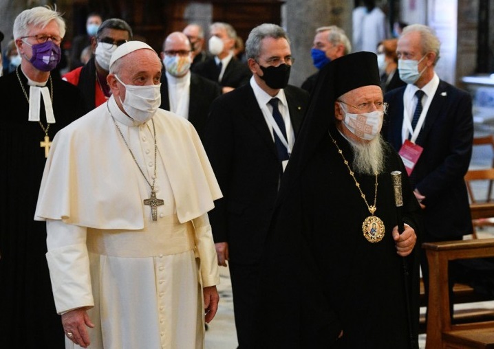 Ν.ΔΑΠΕΡΓΟΛΑΣ, «ΤΡΕΧΟΥΝ ΑΦΗΝΙΑΣΜΕΝΟΙ ΠΙΑ, ΧΩΡΙΣ ΠΡΟΚΑΛΥΨΕΙΣ ΚΑΙ ΠΡΟΣΧΗΜΑΤΑ…»