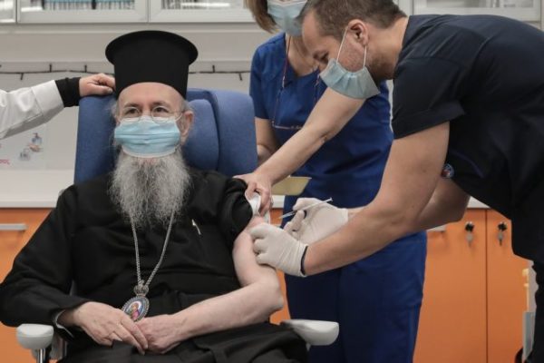 Βλάχος Ιεροθεος Εμβολιασμένος Μασκοφόρος