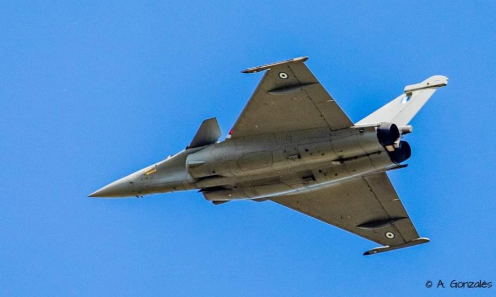 Μπήκαν τα εθνόσημα στα Rafale – Αντίστροφη μέτρηση για τον ερχομό τους στην Ελλάδα