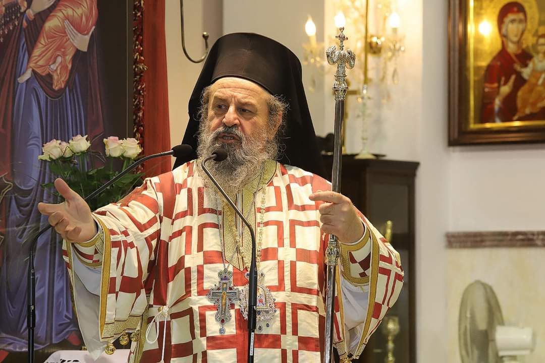 ΚΩΝΣΤΑΝΤΙΝΟΣ : ΔΕΣΠΟΤΙΚΗ ΕΚΤΡΟΠΗ ΚΑΙ ΑΛΛΟ ΚΑΡΒΟΥΝΟ