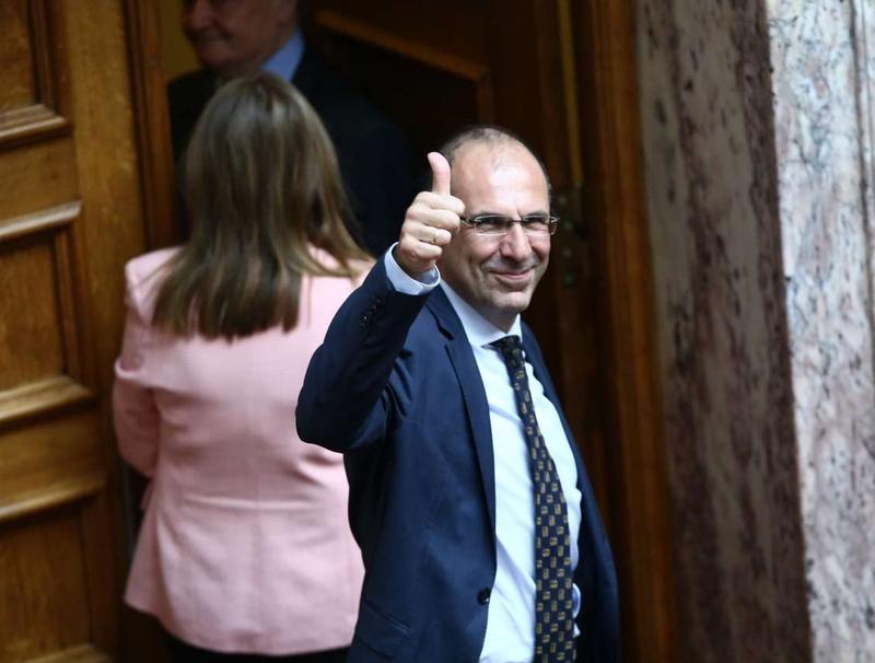 Ο ΛΑΟΣ ΟΜΗΡΟΣ ΤΗΣ ΤΥΡΑΝΝΙΑΣ ΤΟΥ ΜΑΞΙΜΟΥ