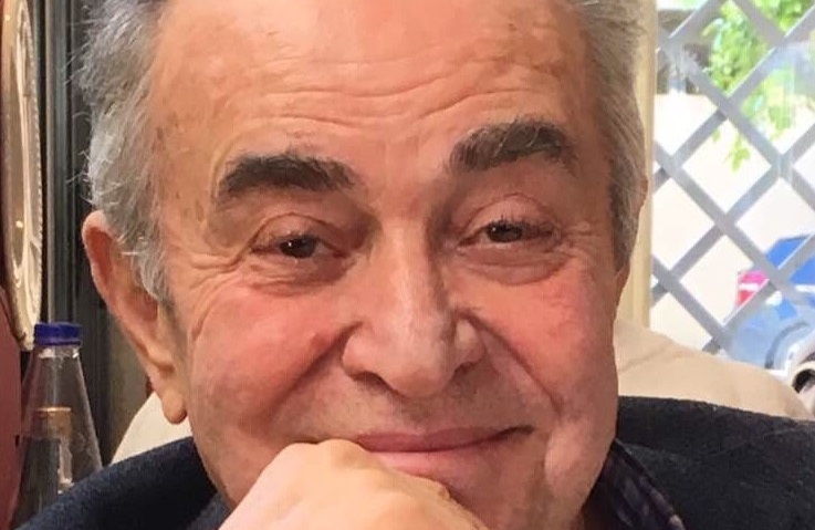 Γονείς: τους εφήβους «σαν τα μάτια σας…»  Γράφει ο Καθηγητής Γιώργος Πιπερόπουλος