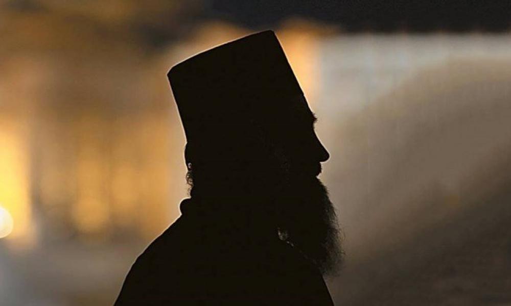 Κρήτη: Ιερέας έκανε το εμβόλιο και υπέστη εγκεφαλικό