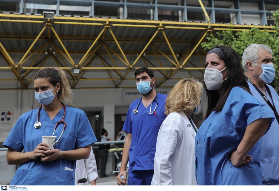 «Ωρολογιακή βόμβα οι εμβολιασμένοι στα νοσοκομεία»! «ΜΠΟΥΡΛΟΤΟ» βάζει υγειονομικός – Τους διώχνουν για να μην μιλάνε, vid