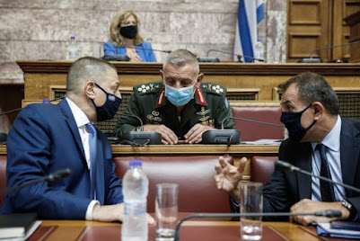 Ο ΔΑΙΜΩΝ ΤΩΝ ΔΗΜΟΣΚΟΠΗΣΕΩΝ