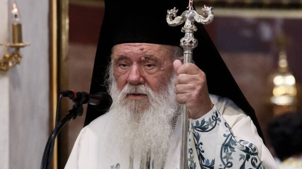 “Εδώ είναι το εμβόλιο, εκεί είναι ο τάφος….