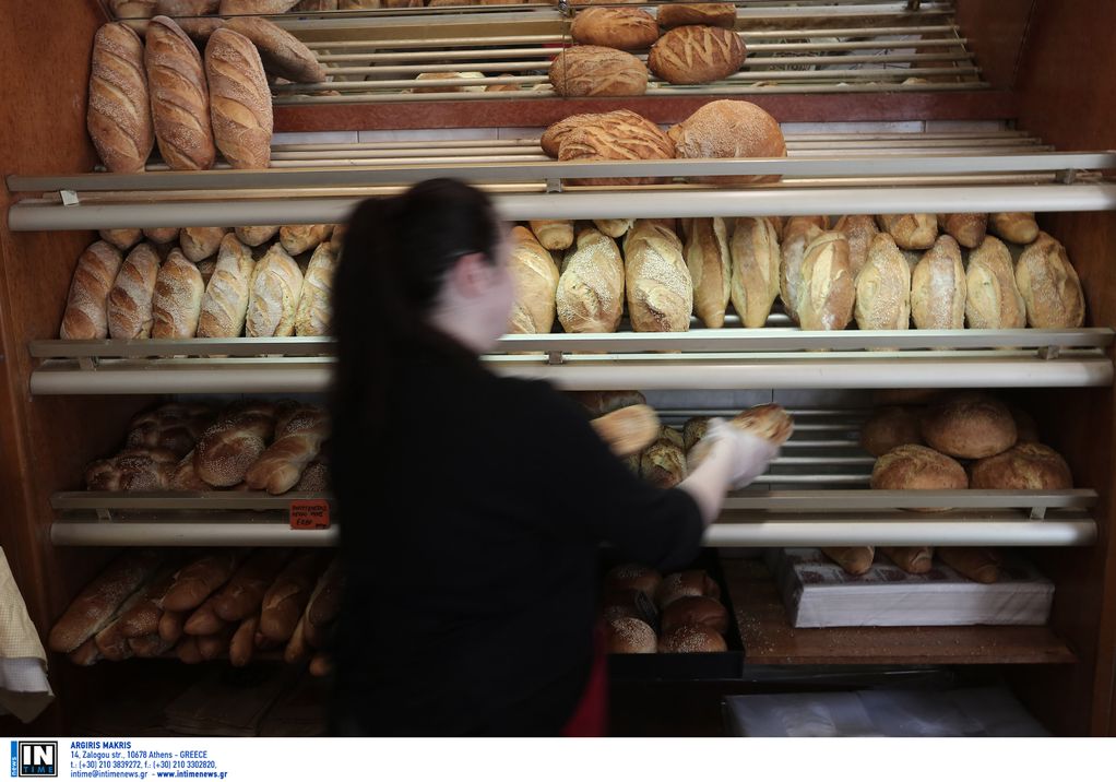 «40 χρόνια αυτό δεν το έχω ξαναδεί»! ΧΑΜΟΣ με το ψωμί – Τι μας περιμένει;;; ΒΙΝΤΕΟ