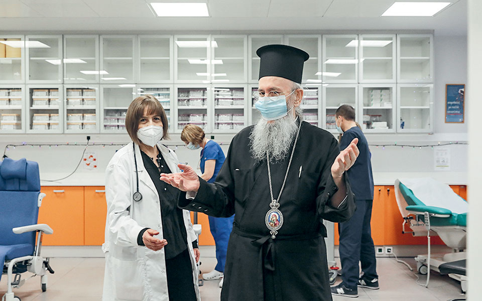 «ΛΕΠΡΟΙ» οι ανεμβολίαστοι ;;;!!! Μητροπολίτης «γκρεμίζει» κάθε λογική Χριστού και Αλήθειας
