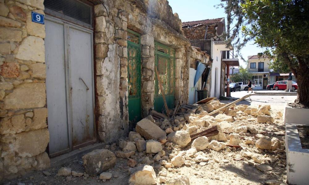 Τρώγονται μεταξύ τους οι σεισμολόγοι για ενδεχόμενο μεγάλου σεισμό στη Θήβα – ”Εγκληματικό να μιλάμε για 6.5 Ρίχτερ, να παρέμβει εισαγγελέας” λέει ο Τσελέντης