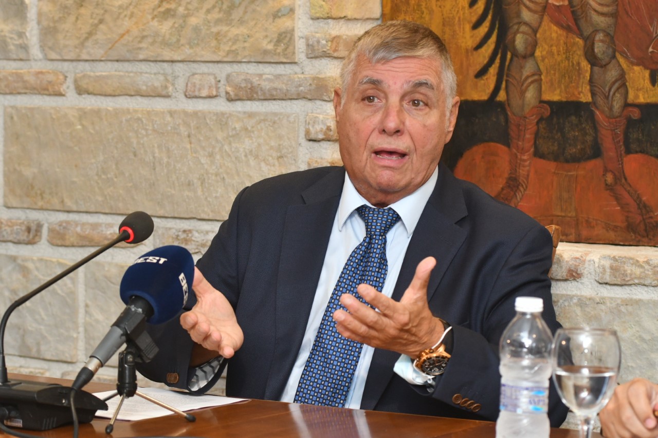 H συνέντευξη Τύπου του Γιώργου Τράγκα στην Πάτρα ΒΙΝΤΕΟ