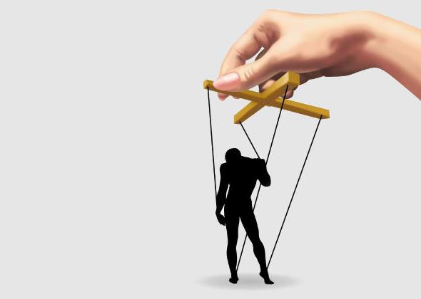«Ο κύκλος των χαμένων Ηγετών». Cross pressure situations (διασταυρούμενες πιέσεις) και η Εσταυρωμένη Αυταπάτη.