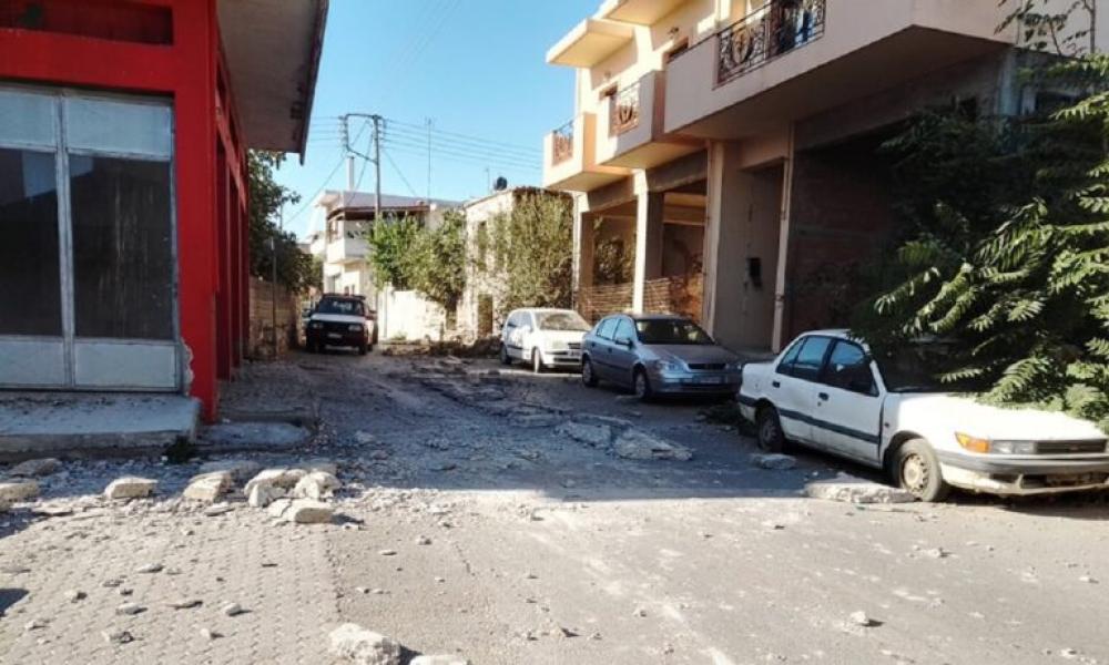 Σεισμός στο Ηράκλειο: Εφιαλτική ήταν η νύχτα για τους κατοίκους