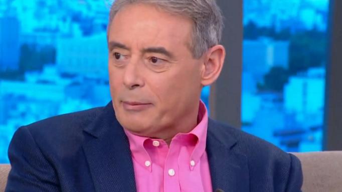 Χασαπόπουλος για ανεμβολίαστους: Να τους απαγορεύσουν να πάνε στην παρέλαση – ΒΙΝΤΕΟ